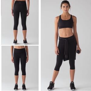 Lululemon wunder under high rise 1/2 tight‎ full-on lux 18” capri leggings black